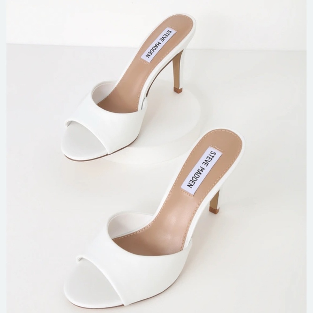 Steve Madden White Women's Heels